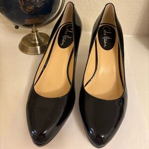 Cole Haan Black Patent Leather Classic Pumps - Size 6 1/2
